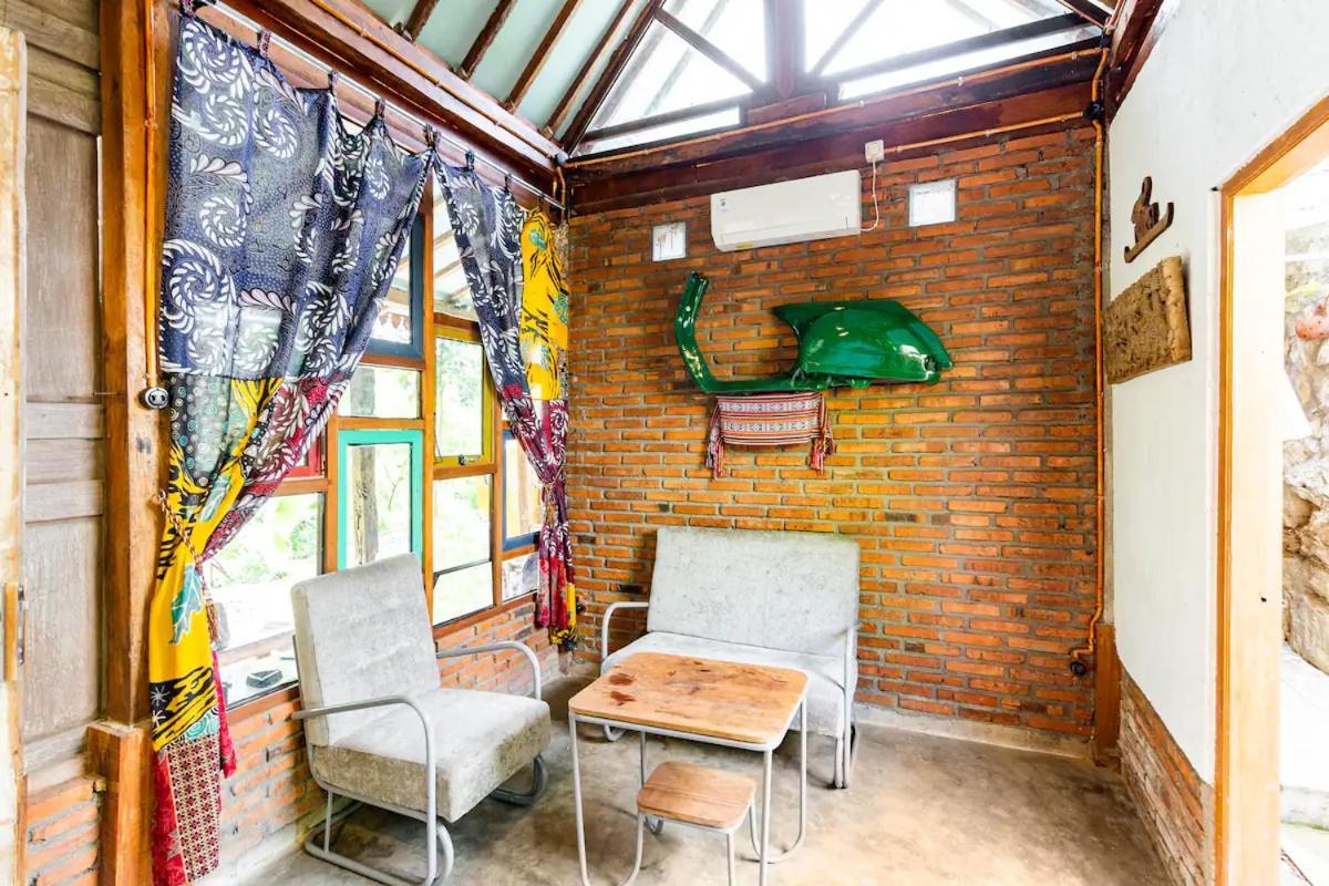 Jarakan Omah Cantrik, Ethnic Java House With Nature View מראה חיצוני תמונה
